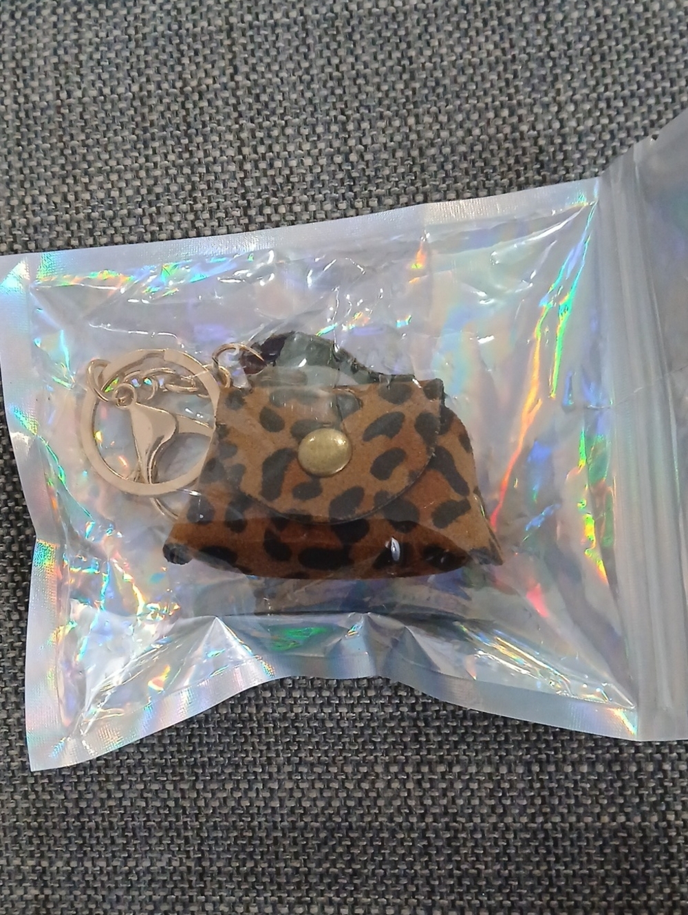 Leopard Print Mini Purse Keychain - Brown